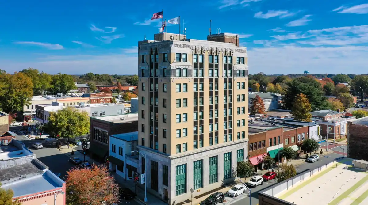 Tallest building in downtown Burlington, NC